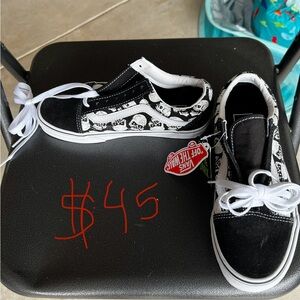 Vans Black and White Skate Sneakers with Suede Upper